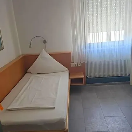 Hotel Deutsches Haus *