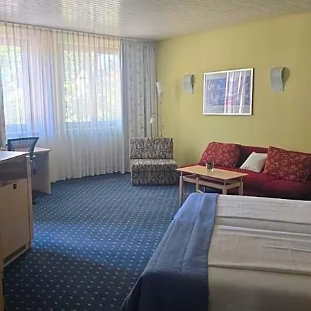 Hotel Deutsches Haus *